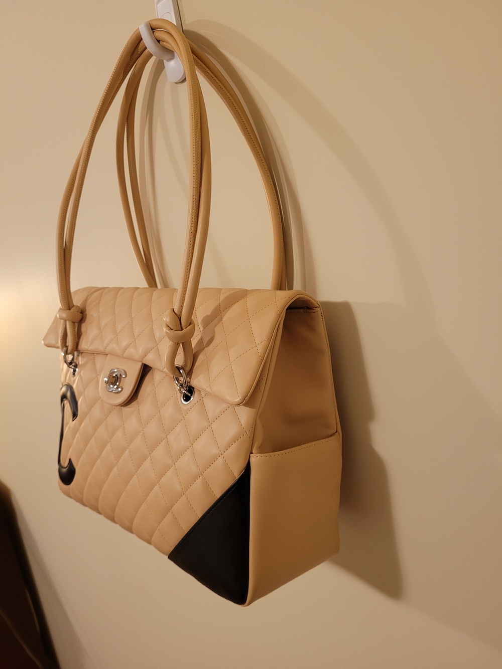 Brand New Authentic Vintage Chanel Cambon CC Women's Flap Bag - Beige & Black - Picture 8 of 16